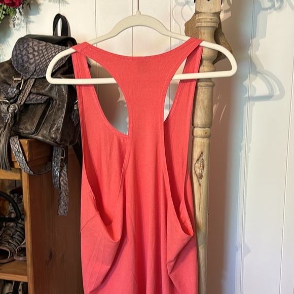 Gymshark Racerback Tank - Picture 3 of 3